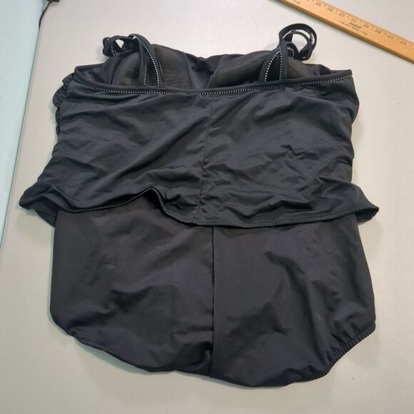 Miraclesuit One-Piece Swimsuit black 24 plus size bathing suit - Picture 2 of 6